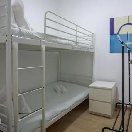 Lovely In Bairro Alto Apartment