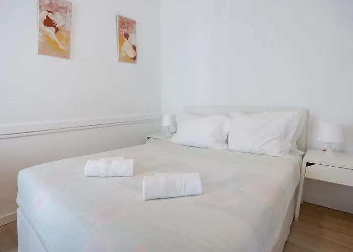Lovely In Bairro Alto Apartamento Lisboa