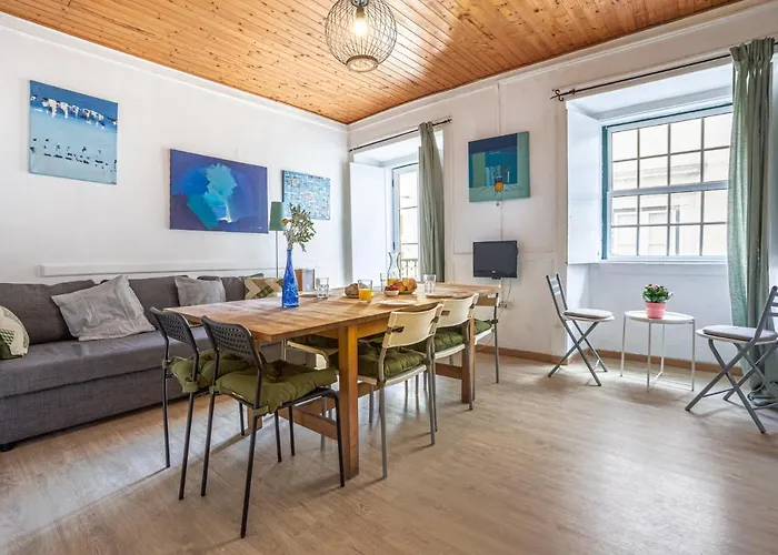 Apartamento Lovely In Bairro Alto